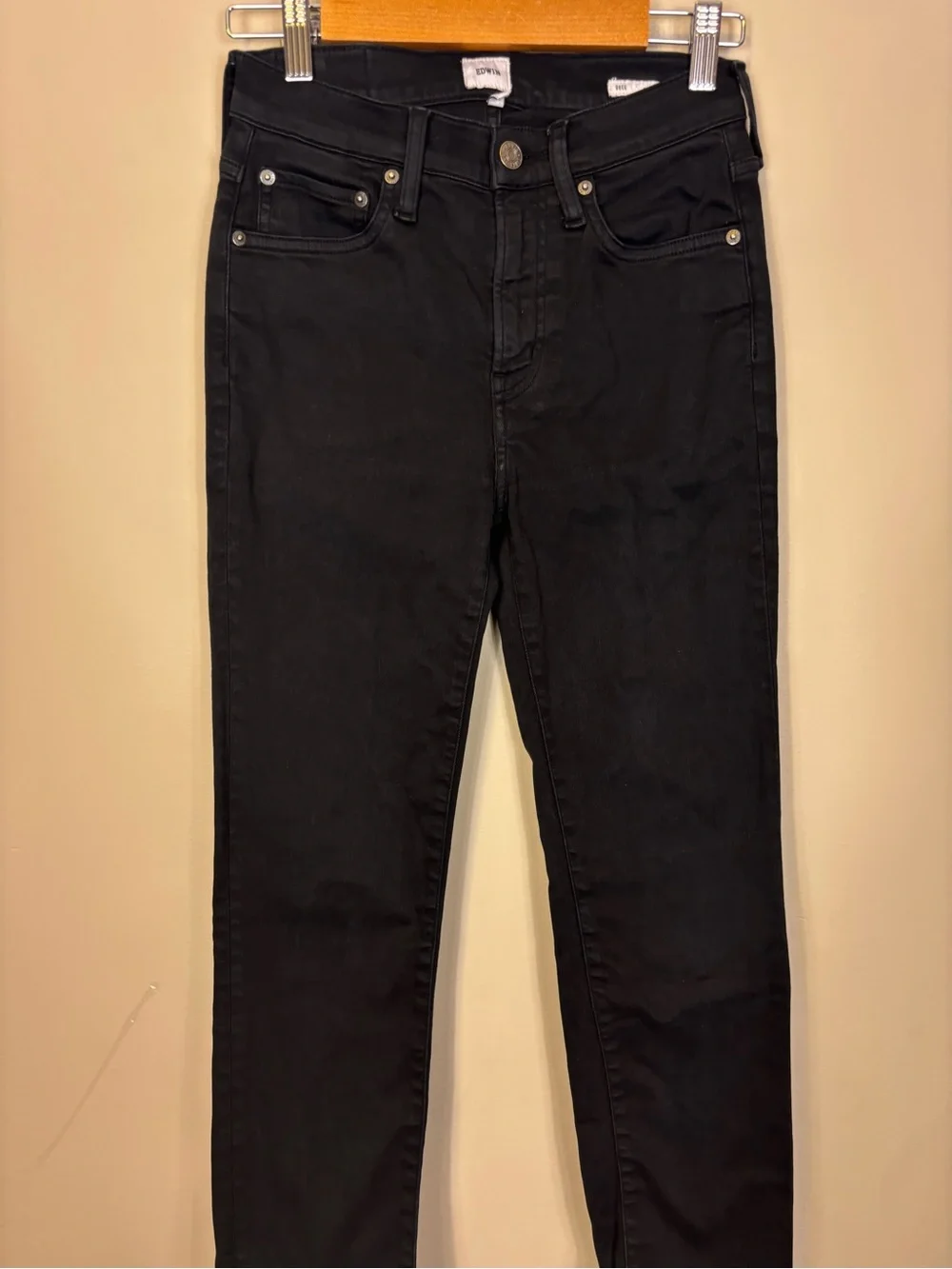 Edwin Women's Black Bree High Rise Slim Straight Crop Jeans 24